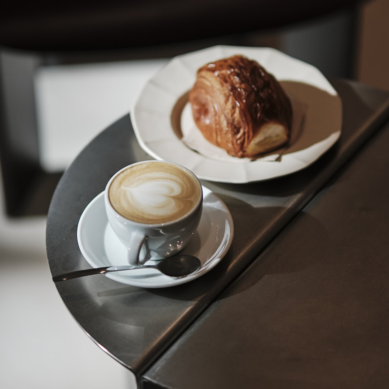 Breakfast at the Rosevelvet Bakery café in the Colom concept store in Palma.