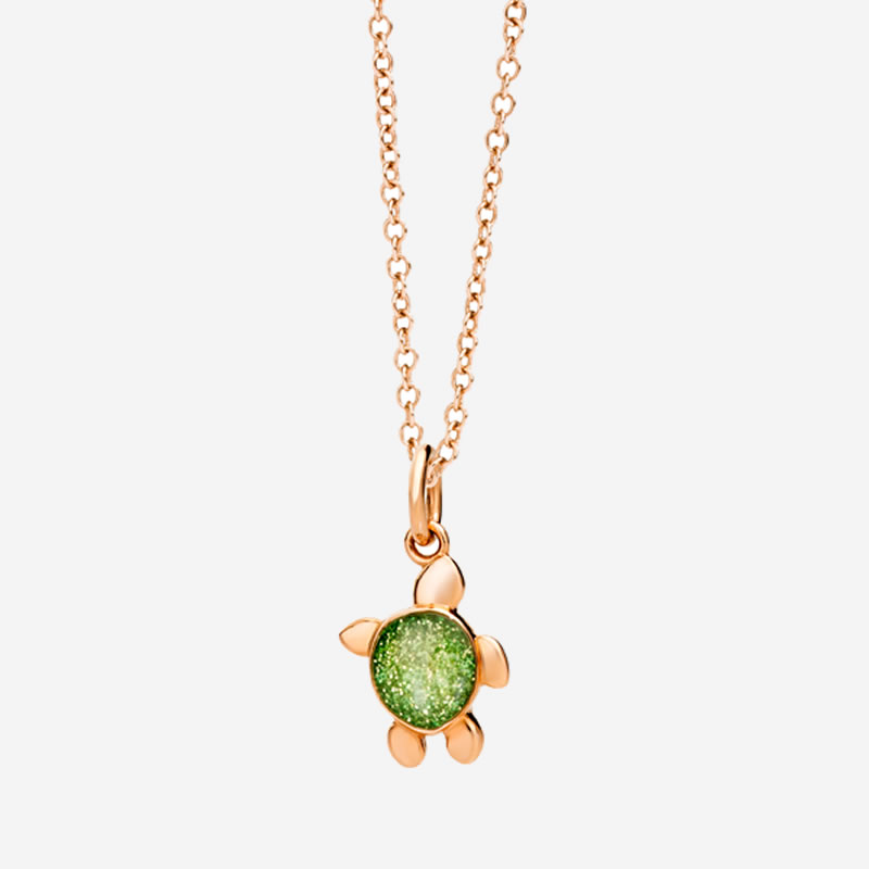 Turtle pendant, an unreleased charm among the latest DoDo pieces