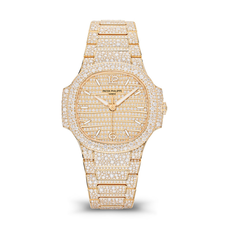 Novelties Watches and Wonders 2021: new Patek Philippe Nautilus in rose gold with diamond pave