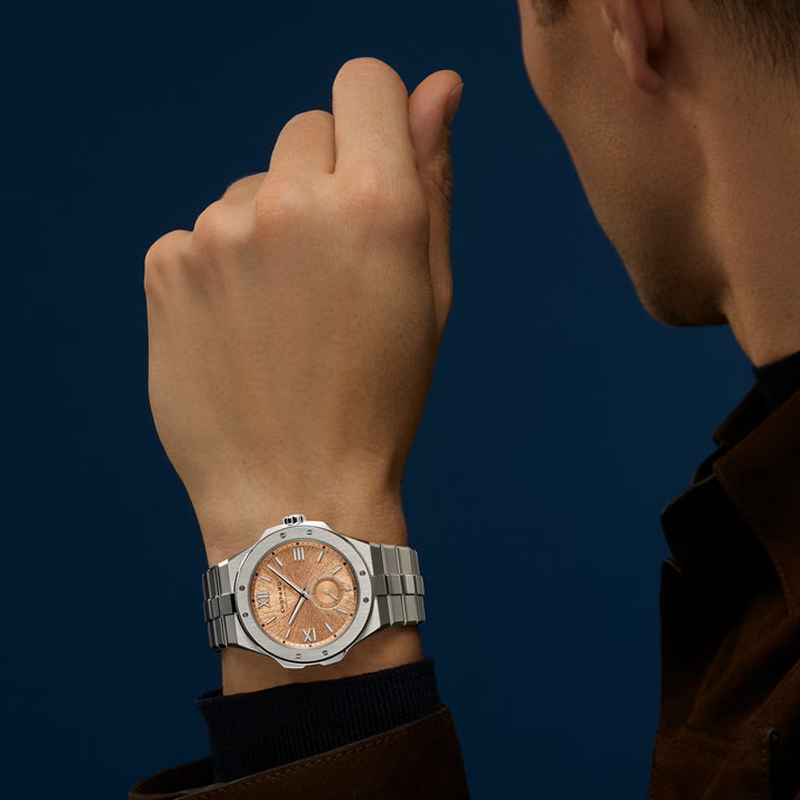 Nuevo reloj Chopard Alpine Eagle ultraplano con esfera texturizada rosa