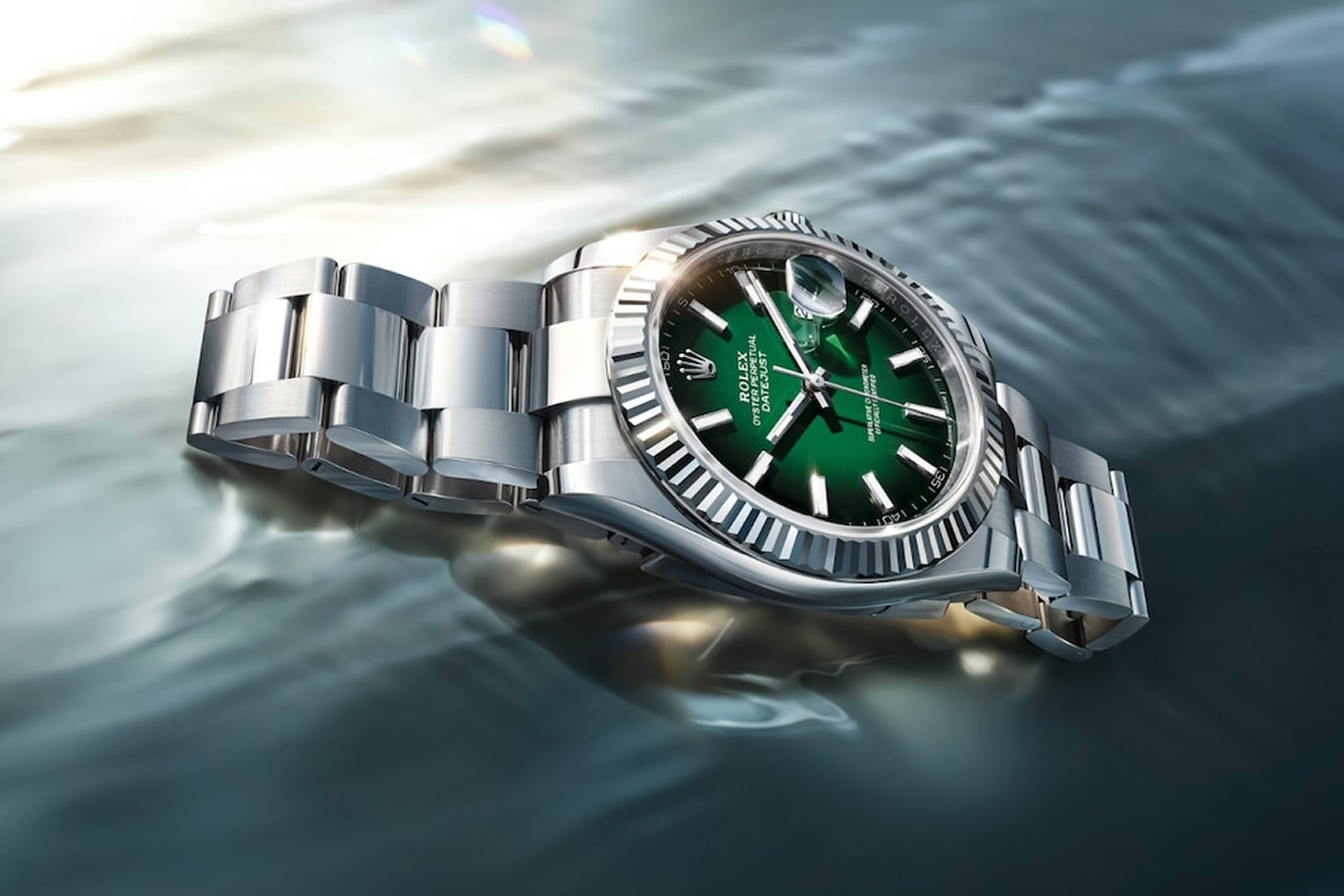 Rolex Datejust 41 esfera verde sombreada Rolesor blanco