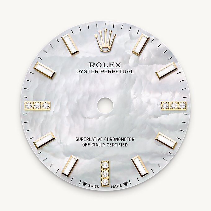 Rolex Oyster Perpetual 28, Esfera de nácar