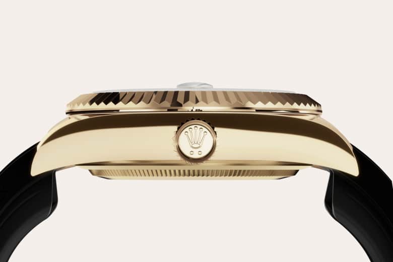 Rolex Sky-Dweller, 18 ct yellow gold