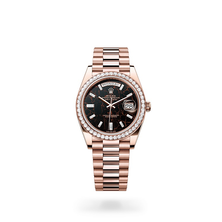 Rolex Day-Date 40 Oyster, 40 mm, Everose gold and diamonds in Relojería Alemana