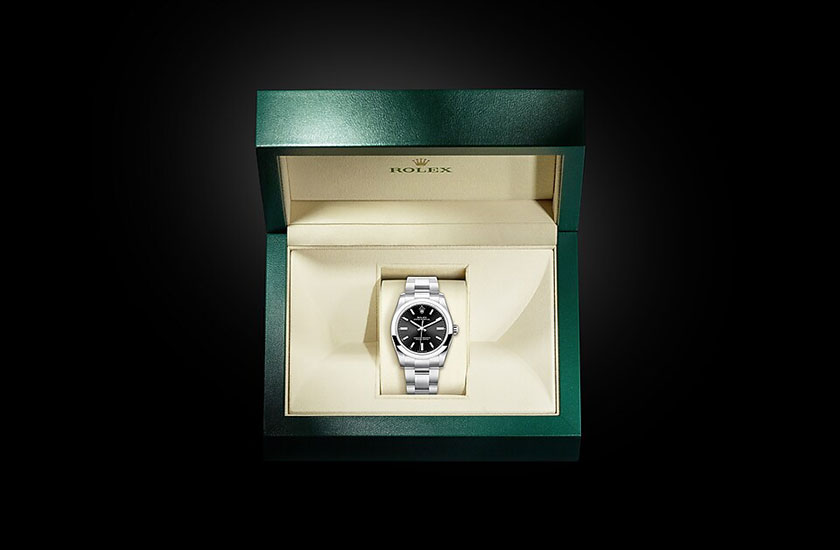 Foto case Rolex watch Oyster Perpetual 34 Oystersteel and Bright black dial Relojería Alemana