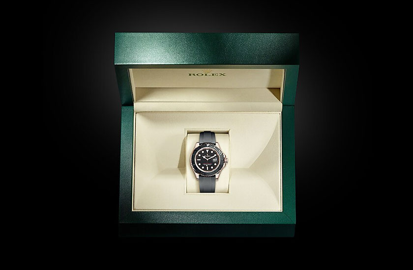 Estuche reloj Rolex Yacht-Master 40 de oro Everose y esfera negra Relojería Alemana