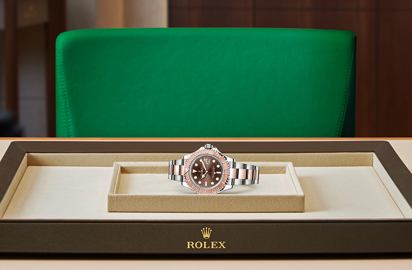 Presentación reloj Rolex Yacht-Master 40 de acero Oystersteel y oro Everose y esfera chocolate en Relojería Alemana