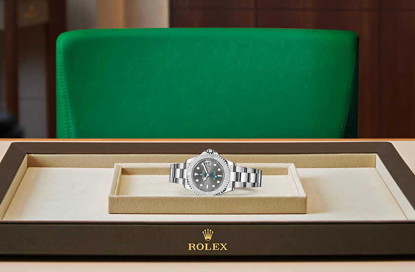 Presentation el reloj Rolex Yacht-Master 37 Oystersteel and platinum and slate dial in Relojería Alemana