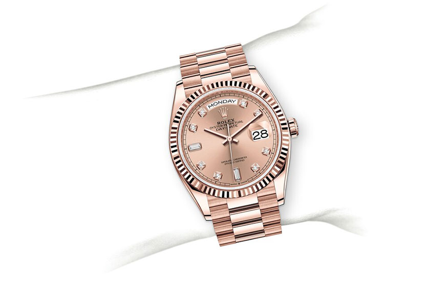Simulation wrist Rolex Day-Date 36 Everose gold and Rosé-colour dial in Relojería Alemana