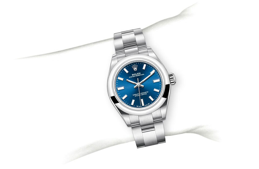 Simulation wrist Rolex Oyster Perpetual 28 Oystersteel and vivid blue dial in Relojería Alemana