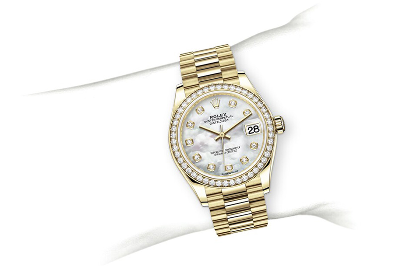 Simulation wrist Rolex Datejust 31 yellow gold, diamonds and White White mother-of-pearl dial set with diamonds in Relojería Alemana
